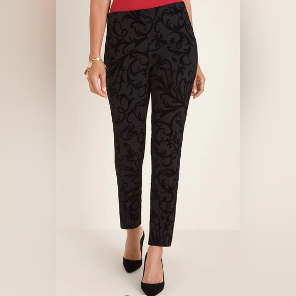 Chico’s So Slimming Juliet Flocked Scroll Ankle Pants Size 6 Black Velvet - Picture 1 of 7